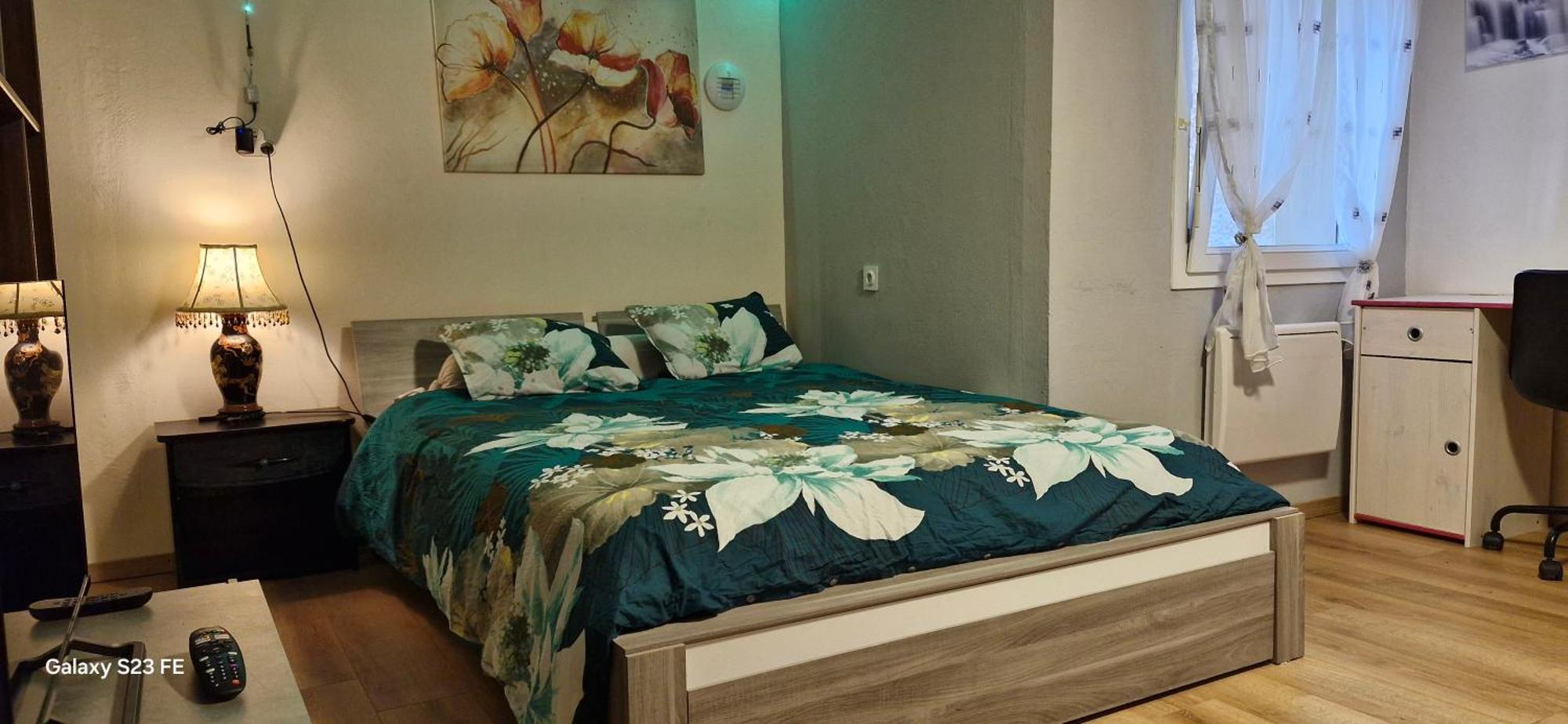 Hebergement Prive A Larnod Dış mekan fotoğraf